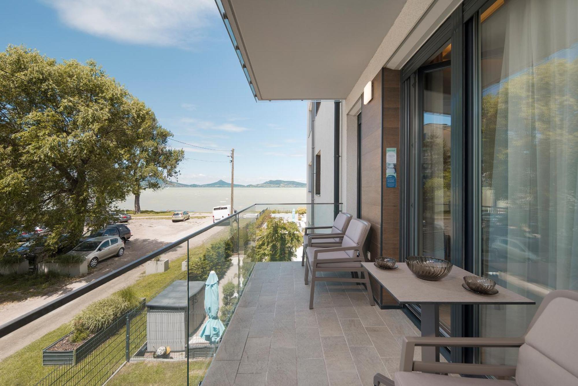 Sunset Resort - Lakeside Apartment Fonyód 客房 照片