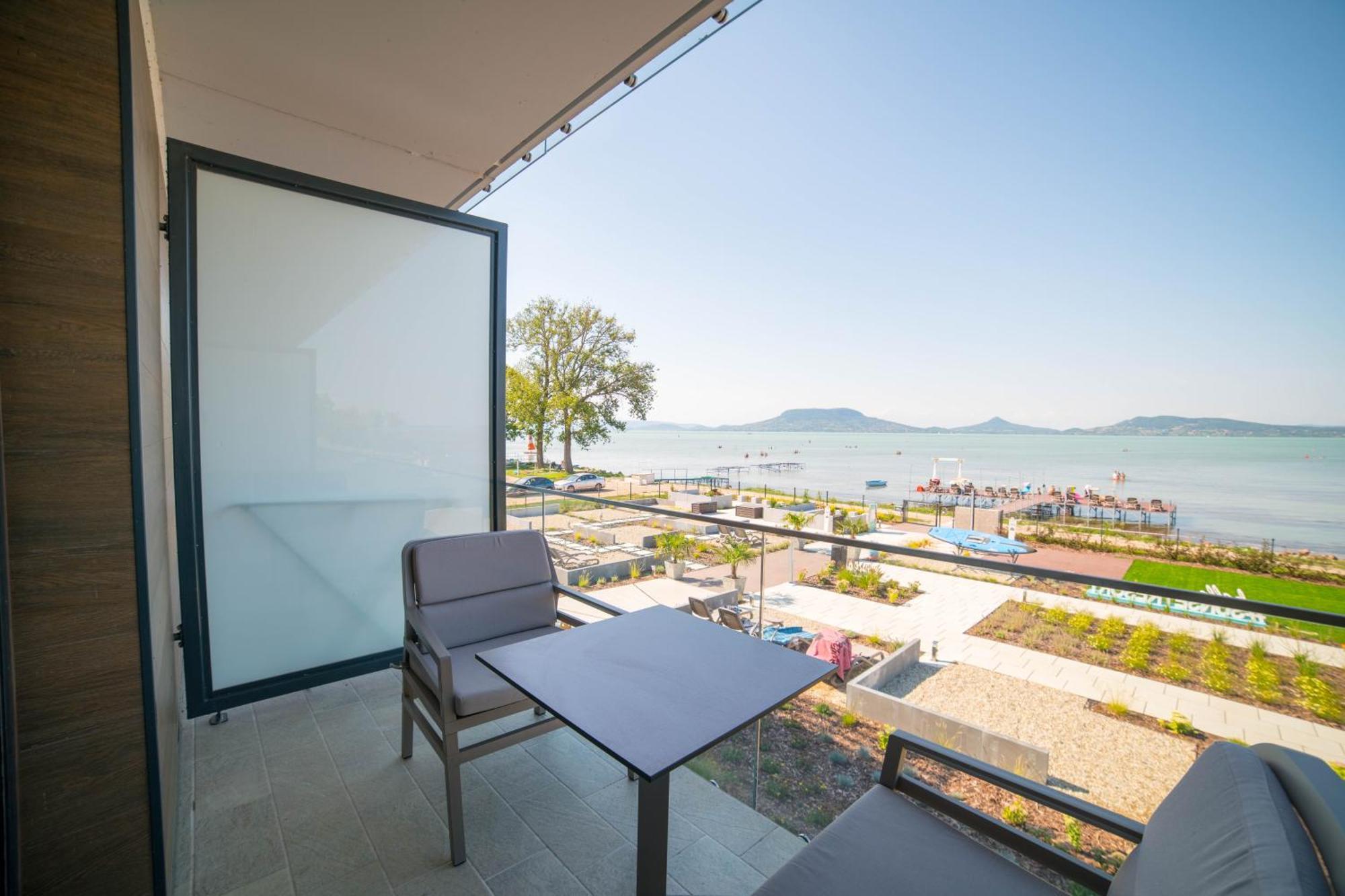 Sunset Resort - Lakeside Apartment Fonyód 外观 照片