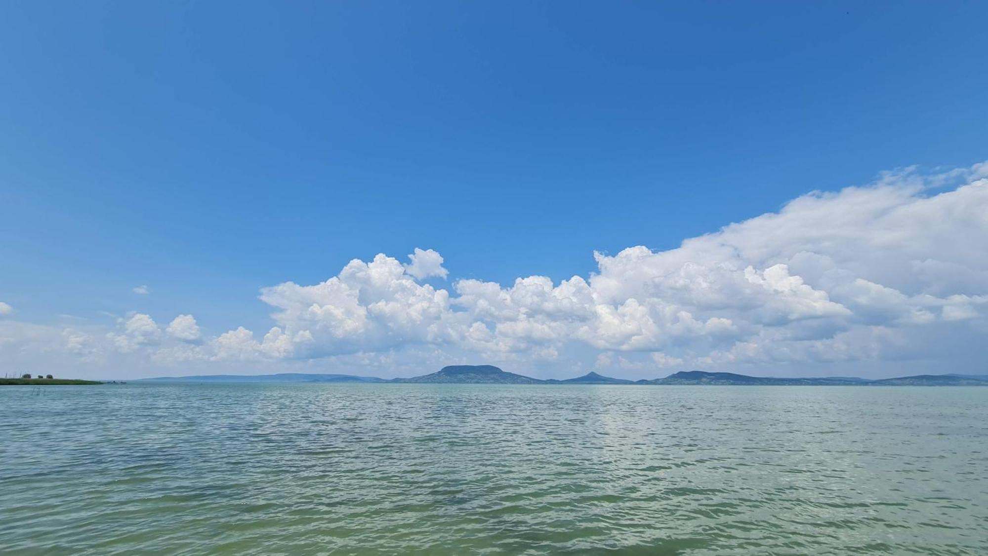 Sunset Resort - Lakeside Apartment Fonyód 外观 照片