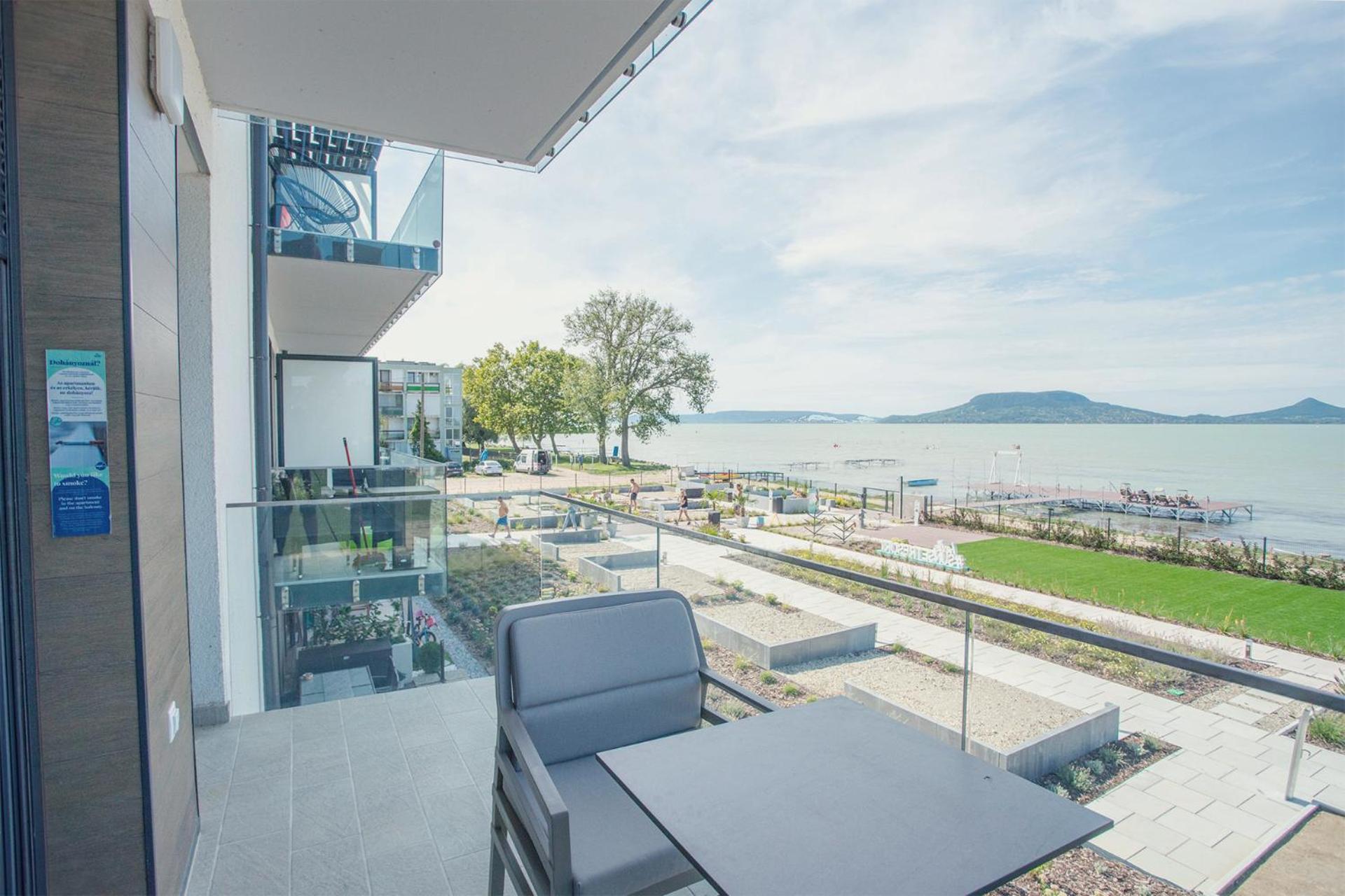 Sunset Resort - Lakeside Apartment Fonyód 外观 照片