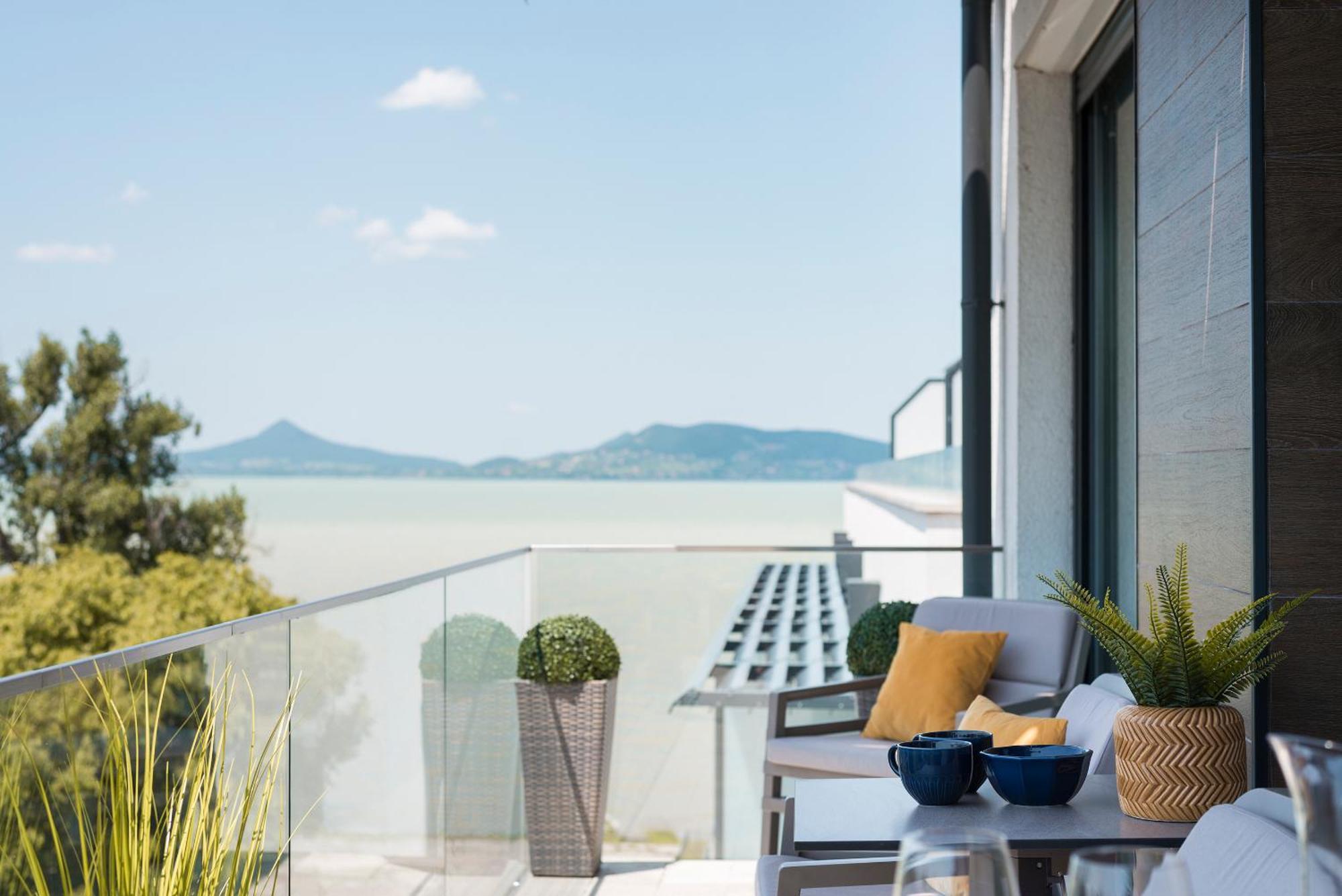 Sunset Resort - Lakeside Apartment Fonyód 外观 照片