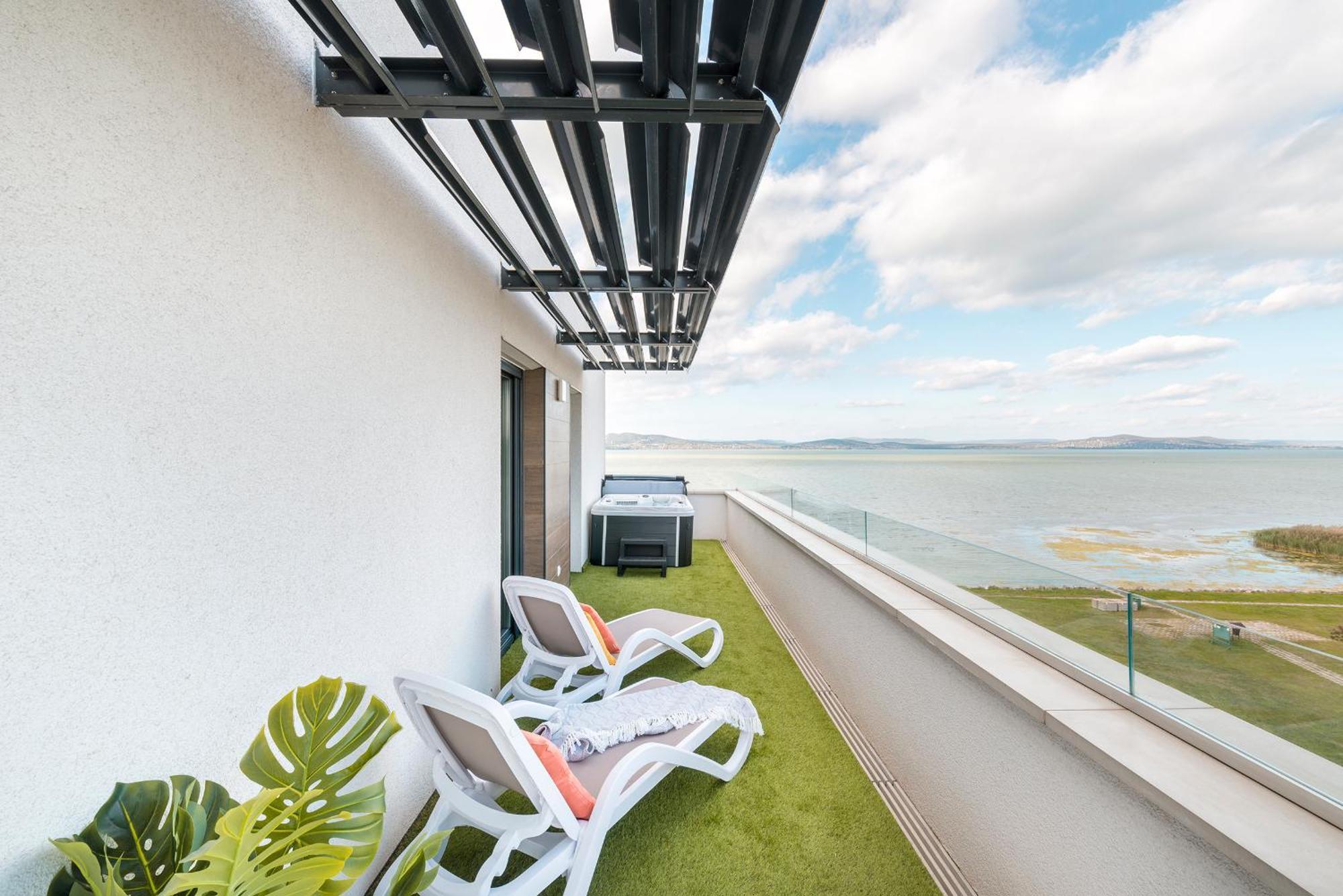 Sunset Resort - Lakeside Apartment Fonyód 外观 照片
