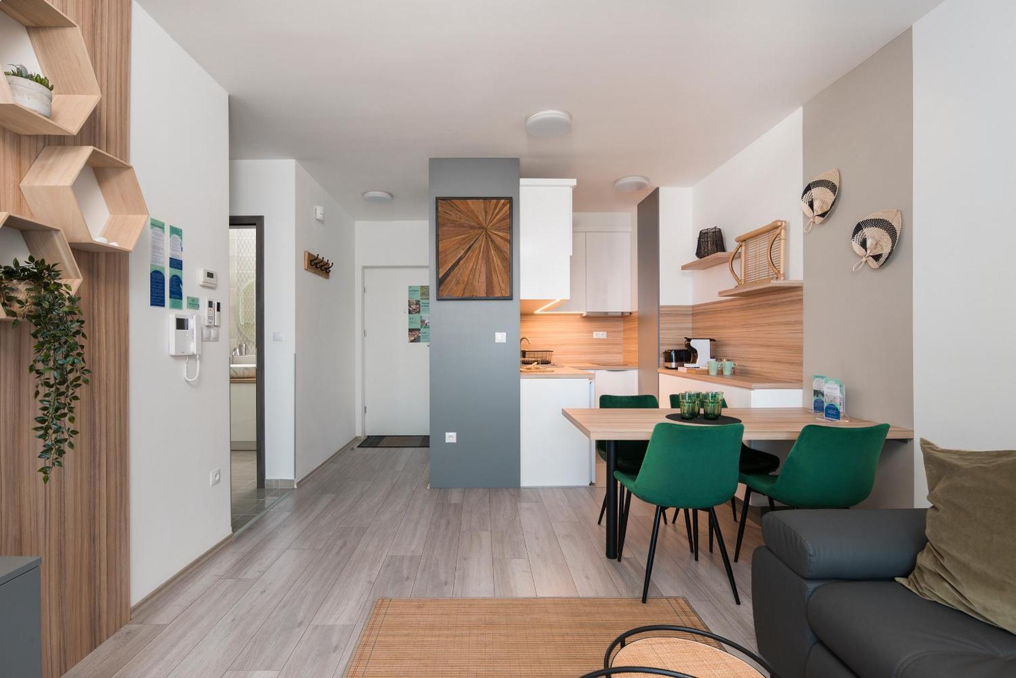 Sunset Resort - Lakeside Apartment Fonyód 客房 照片