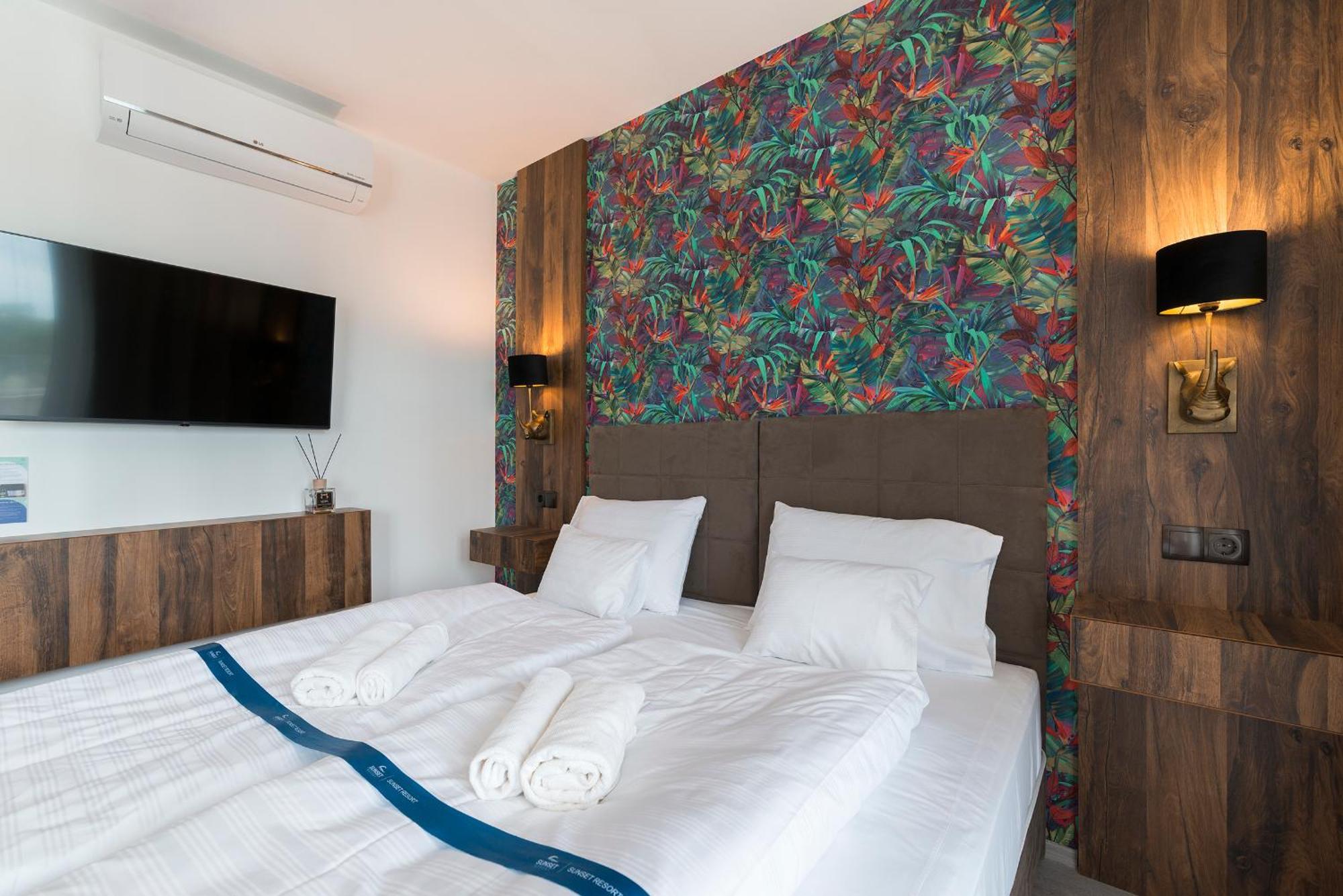Sunset Resort - Lakeside Apartment Fonyód 客房 照片