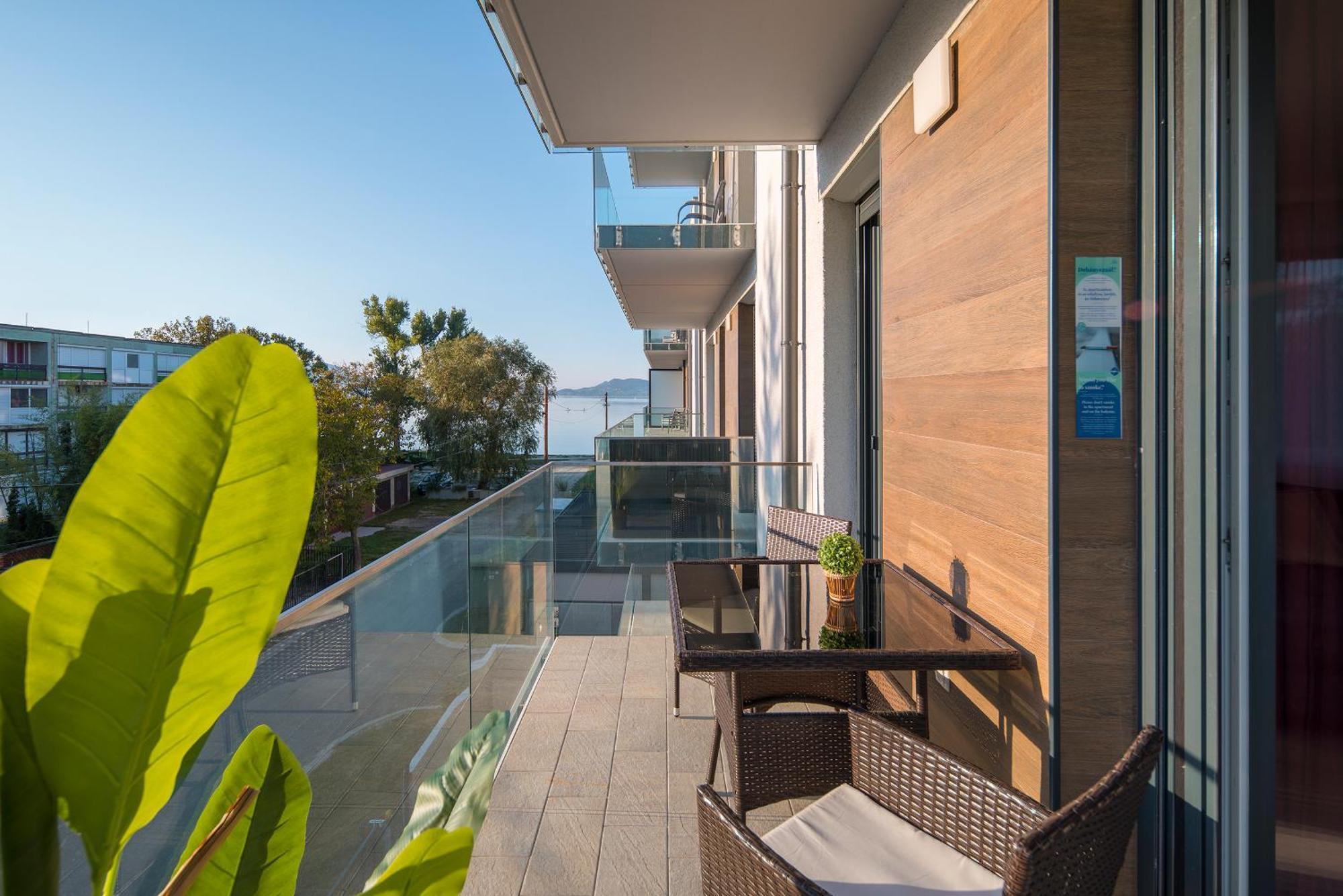 Sunset Resort - Lakeside Apartment Fonyód 客房 照片